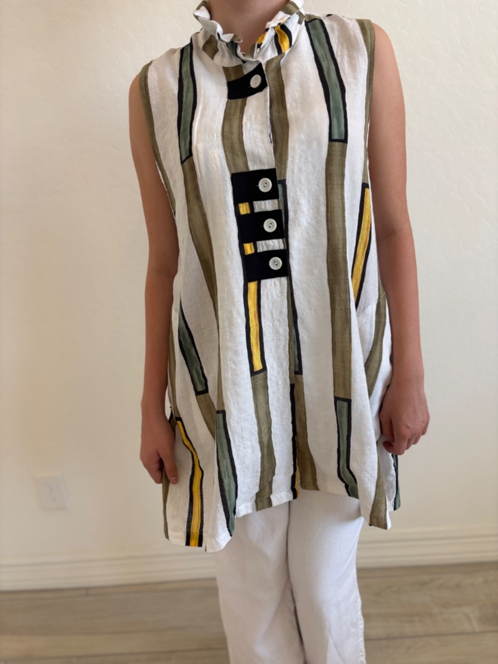 TERRA Art to Wear Sleeveless Abstract Stripe Tunic Blouse – Lagenlook – Size L